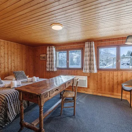 Chalet Familial Savoyard Pres Du Mont-Blanc - Accueille 10 Pers. - Fr-1-343-258 Chamonix